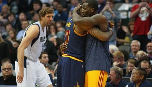 Dirk Nowitzki (l.) sah gegen Cleveland ein Top-Team - es war aber nicht seins