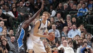 Dirk Nowitzki (r.) erlebte gegen Orlando einen starken Abend