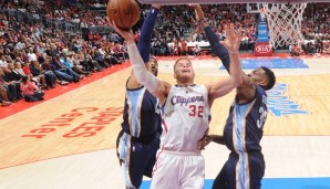 Blake Griffin (M.) steuerte 18 Punkte sowie 8 Rebounds und 6 Assists zum Sieg bei