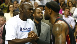 Ein würdiger Nachfolger? Michael Jordan (l.) und LeBron James