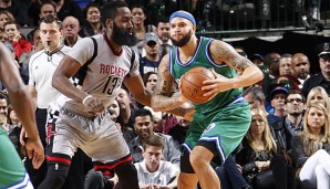 Deron Williams (r.) kommt bei den Mavs wieder besser zurecht als in Brooklyn