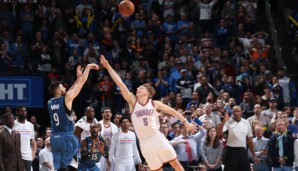 Ricky Rubio (l.) legte gegen die Oklahoma City Thunder ein Double-Double auf