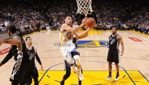 Stephen Curry (M.) und die Warriors sind weiter auf Rekordkurs