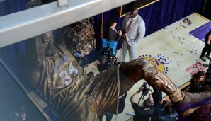 Shaquille O'Neal baumelt als gusseiserne Statue seit kurzem am Staples Center