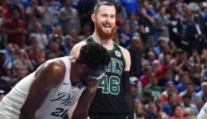 Für Aron Baynes läuft es gegen die Philadelphia 76ers gut - gewissermaßen.