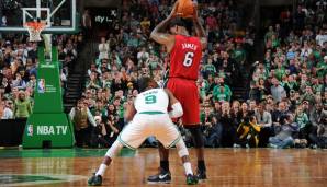 Rajon Rondo (l.) und LeBron James lieferten sich in der Vergangenheit schon einige heiße Playoff-Schlachten.