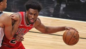 Um auf dem Trade-Markt einzukaufen, haben die Bulls zudem alle ihre zukünftigen Erstrundenpicks zur Verfügung. Doch auch die Rolle als Verkäufer ist theoretisch möglich. Vor allem Thaddeus Young soll Interesse von Titelanwärtern auf sich ziehen.