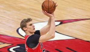 Laut übereinstimmenden Medienberichten will Chicago den Veteranen aber nicht abgeben, ESPN zufolge wäre wenn dann ein Trade von Lauri Markkanen denkbar. Der 23-Jährige wird RFA, vor der Saison konnte man sich nicht auf eine Verlängerung einigen.