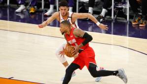 Damian Lillard und Portland verliert gegen die Phoenix Suns mit Devin Booker.