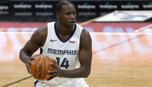 GORGUI DIENG (Center, 31) wechselt von den San Antonio Spurs zu den Atlanta Hawks - Vertrag: 1 Jahr, 4 Mio. Dollar