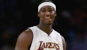 Starting Power Forward: KWAME BROWN - 3 Punkte (1/5 FG, 1/2 FT), 10 Rebounds, 1 Assist und 2 Blocks bei 2 Turnover in 32 Minuten