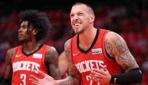 Trade-Partner ist Schröders Kumpel DANIEL THEIS, der damit nach einem Jahr nach Boston zurückkehrt. Die Rockets erhalten in diesem Deal zudem die Center ENES FREEDOM (wird entlassen) und BRUNO FERNANDO.