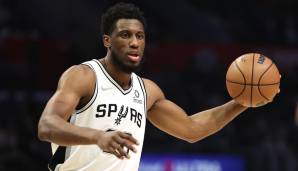 Die Raptors schicken außerdem einen Lottery-geschützten First Rounder (2022) nach San Antonio, die Spurs geben dafür THADDEUS YOUNG, DREW EUBANKS und einen 2022er Zweitrundenpick ab.