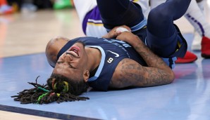 Ja Morant verletzte sich bei einem Drive gegen Anthony Davis.