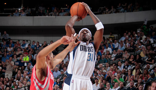 Jason Terry leitete mit einer Sieben-Punkte-Serie in nur einer Minute die Wende für die Mavs ein