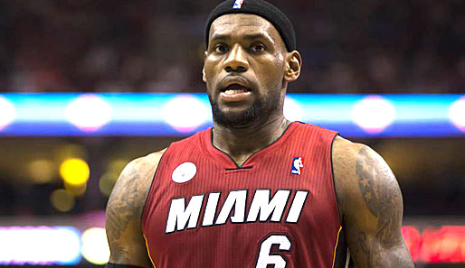 Flirtete mit einem Triple Double und dominierte das Schlussviertel nach Belieben: LeBron James.