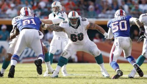 Richie Incognito (M.) ist von den Dolphins auf unbestimmte Zeit suspendiert