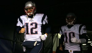 Jimmy Garoppolo (r.) vertritt den gesperrten Tom Brady in den ersten vier Saisonspielen