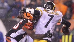 Steelers-Quarterback Ben Roethlisberger (r.) will gegen die Bengals diesmal senkrecht bleiben