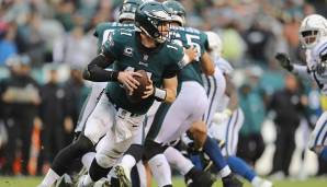 12. Carson Wentz, Eagles: Beeindruckend, wie stark Wentz direkt zurückgekommen ist. Vor allem das Titans-Spiel war sehr gut, bewegt sich stark in der Pocket und trifft schon wieder enge Fenster. Auf bestem Wege zurück zum 2017er Carson Wentz.