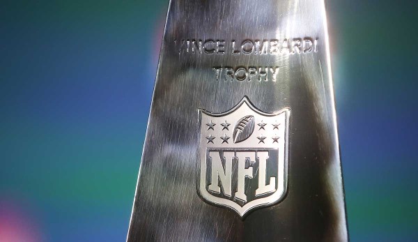 Beim Super Bowl steht die Vince Lombardi Trophy auf dem Spiel.