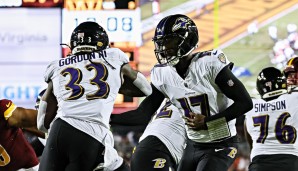 Melvin Gordon, Josh Johnson, Baltimore Ravens