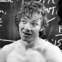 Bobby Clarke zeigt sein charmantes Lächeln