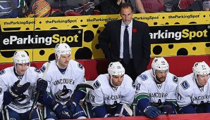 Die Spieler der Canucks werden eine Zeit lang ohne John Tortorella auf der Bank auskommen müssen