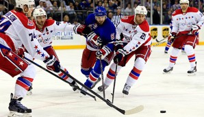 Rick Nash (Mitte) war von den Capitals nicht zu bremsen