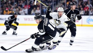 Christian Ehrhoff (l.) ließ es für die Los Angeles Kings klingeln