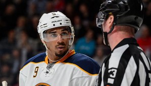 Evander Kane ist derzeit zum Zuschauen verdonnert