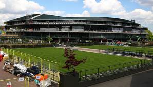 Court 1 in Wimbledon - bald mit Dach