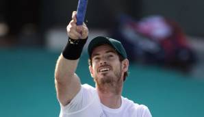 Andy Murray trainiert wieder auf dem Court