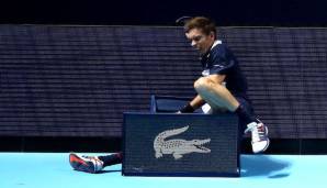 Nicolas Mahut stürzt über eine Bande in London